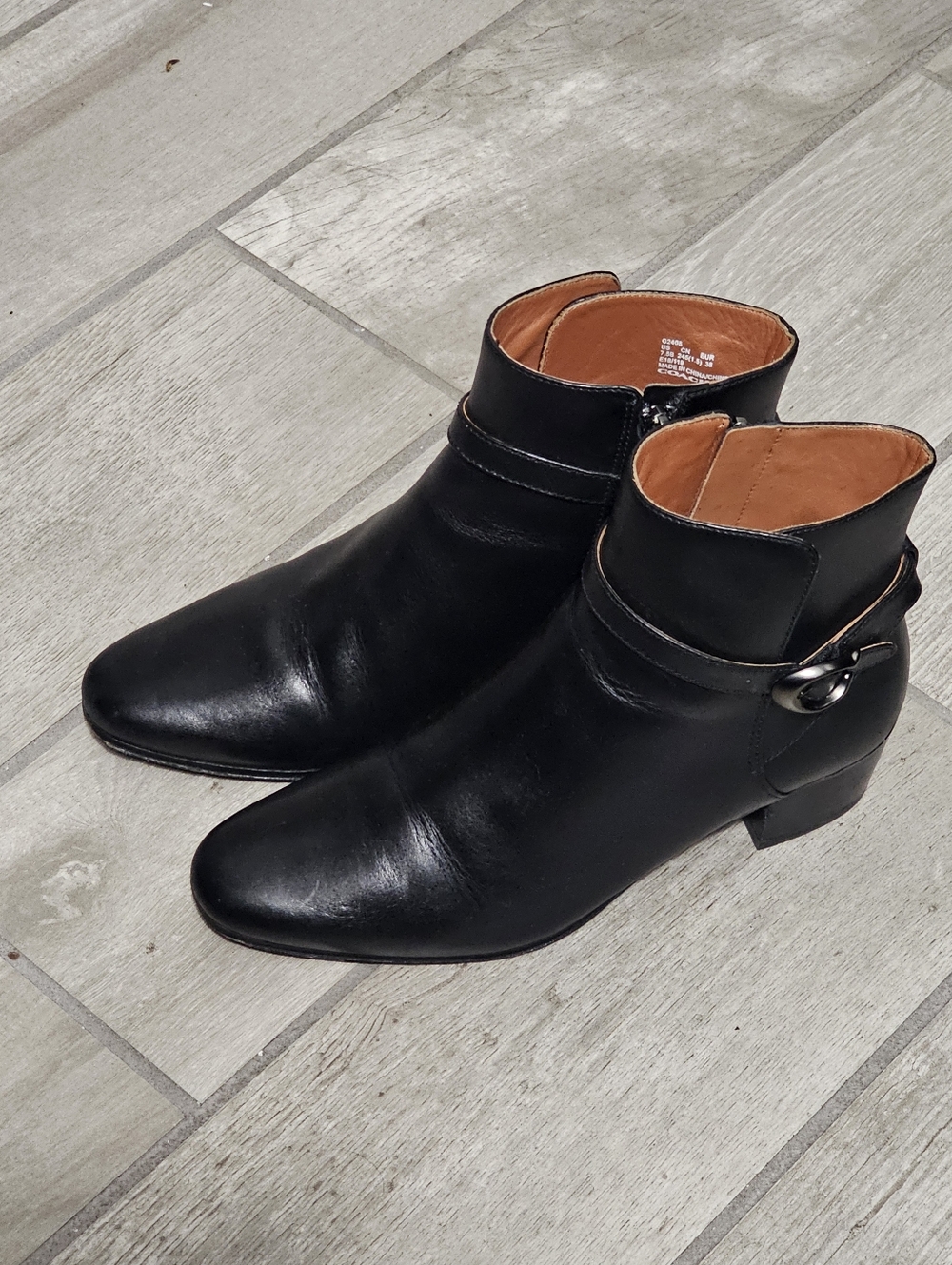 Coach Ankle Black Leather Boots Shoes Size 7.5